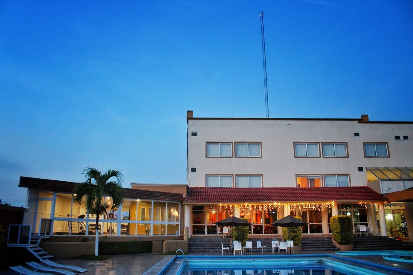 Tinas Hotel Vicans